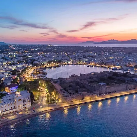 On The Breeze 2 Апартаменты *