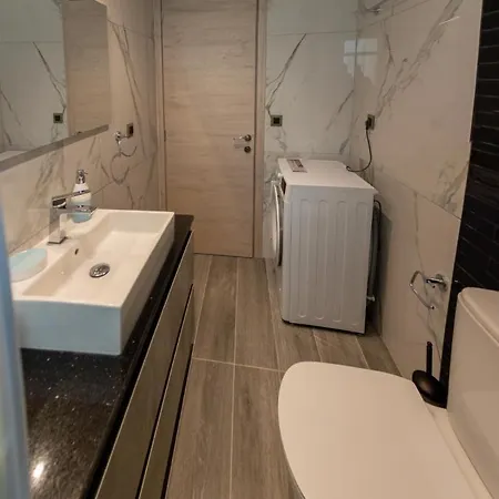 On The Breeze 2 Apartament