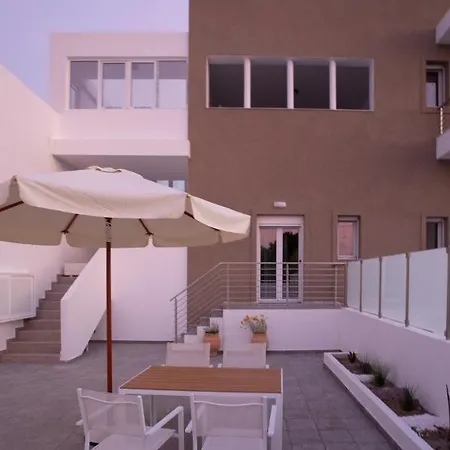 On The Breeze 2 Miasto Kos