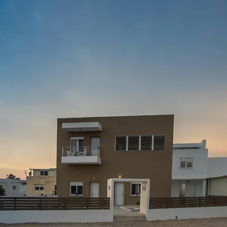 On The Breeze 2 شقة